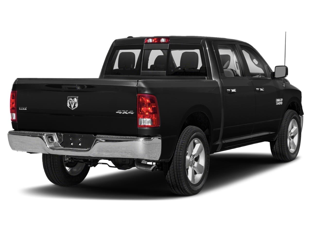 2018 RAM 1500 Big Horn Crew Cab 4x4 6'4' Box