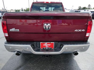 2018 RAM 1500 Big Horn Crew Cab 4x4 6'4' Box