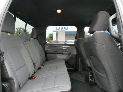2022 RAM 1500 Big Horn Crew Cab 4x4 5'7' Box