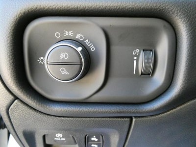 2027 RAM 1500 Big Horn