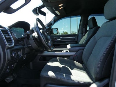 2020 RAM 1500 Big Horn Crew Cab 4x4 5'7' Box