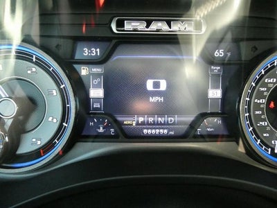 2021 RAM 1500 Limited Crew Cab 4x4 5'7' Box