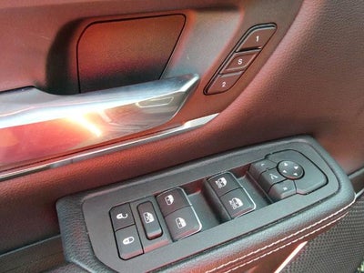 2025 RAM 1500 Laramie Crew Cab 4x4 5'7' Box