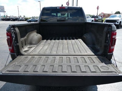 2021 RAM 1500 Laramie Crew Cab 4x4 5'7' Box