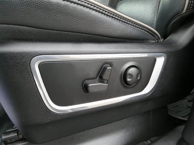 2023 RAM 1500 Laramie Crew Cab 4x4 5'7' Box