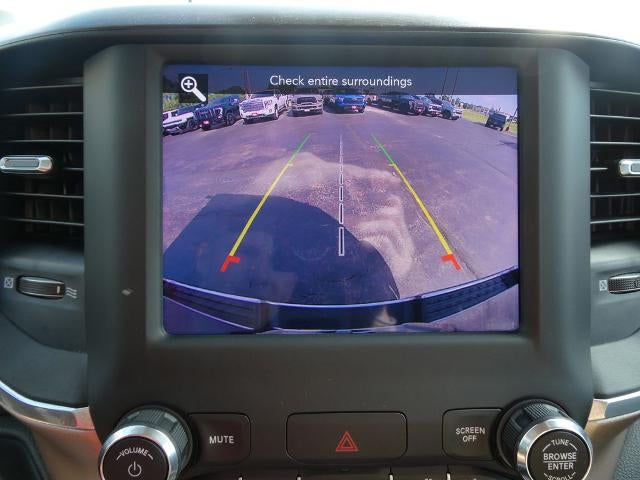 2021 RAM 1500 Laramie Crew Cab 4x4 5'7' Box