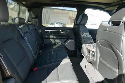 2026 RAM Ram 1500 RAM 1500 LARAMIE CREW CAB 4X4 6'4' BOX