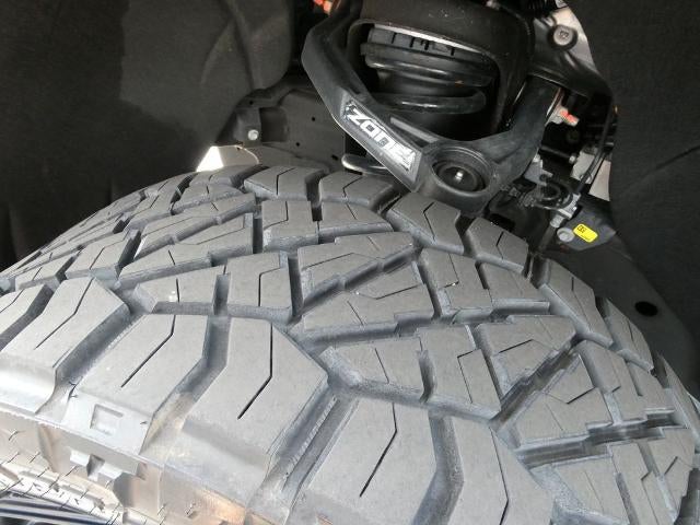 2025 GMC Sierra 1500 4WD Crew Cab Short Box AT4