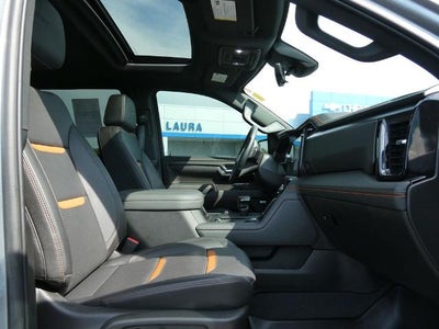 2025 GMC Sierra 1500 4WD Crew Cab Short Box AT4