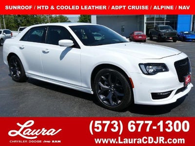 2023 Chrysler 300 Touring L