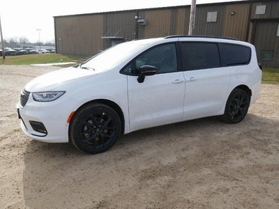 2026 Chrysler Pacifica PACIFICA SELECT AWD