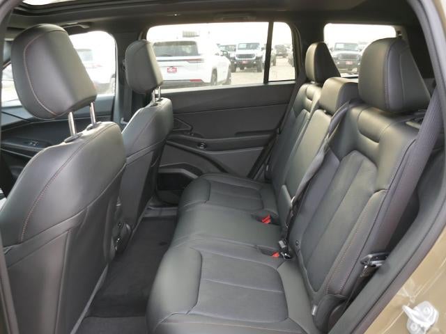 2026 Jeep Cherokee CHEROKEE OVERLAND 4X4