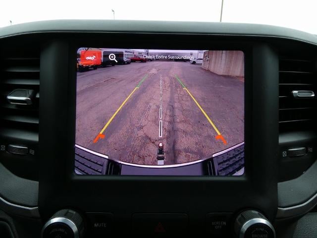 2024 RAM 3500 Tradesman Regular Cab 4x4 8' Box