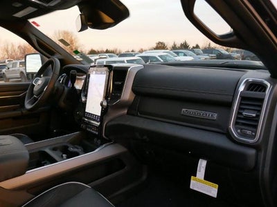 2026 RAM Ram 3500 RAM 3500 LARAMIE CREW CAB 4X4 8' BOX