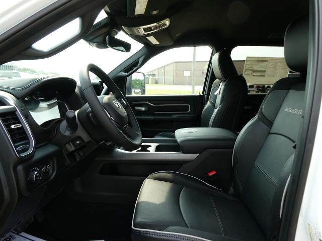 2026 RAM 3500 RAM 3500 LARAMIE CREW CAB 4X4 8' BOX