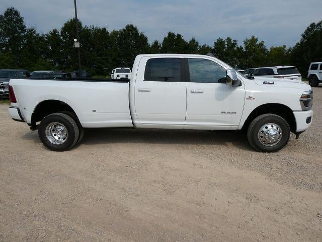 2026 RAM 3500 RAM 3500 LARAMIE CREW CAB 4X4 8' BOX