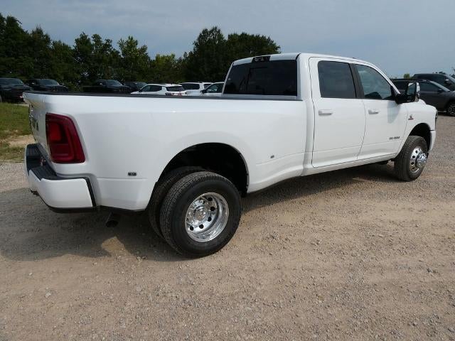 2026 RAM 3500 RAM 3500 LARAMIE CREW CAB 4X4 8' BOX