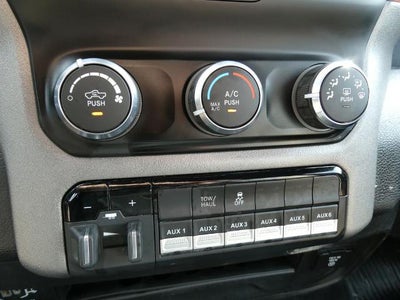 2022 RAM 2500 Tradesman Regular Cab 4x4 8' Box