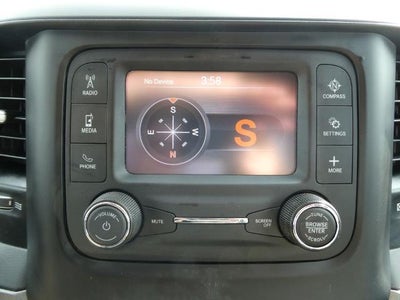 2022 RAM 2500 Tradesman Regular Cab 4x4 8' Box