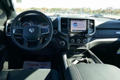 2025 RAM Ram 1500 RAM 1500 BIG HORN CREW CAB 4X4 5'7' BOX