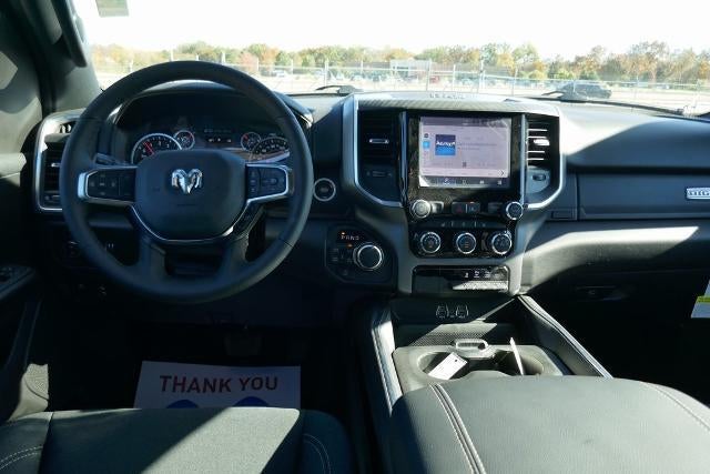 2025 RAM Ram 1500 RAM 1500 BIG HORN CREW CAB 4X4 5'7' BOX