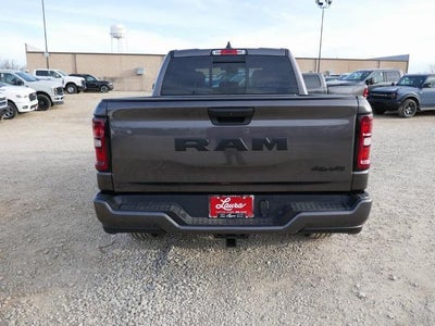 2026 RAM Ram 1500 RAM 1500 EXPRESS CREW CAB 4X4 5'7' BOX