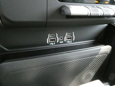 2026 RAM 1500 RAM 1500 EXPRESS CREW CAB 4X4 5'7' BOX