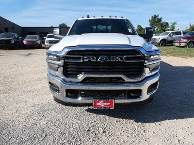 2027 RAM 2500 RAM 2500 TRADESMAN CREW CAB 4X4 6'4' BOX