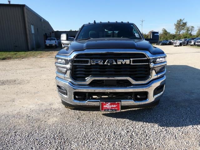 2027 RAM 2500 RAM 2500 TRADESMAN CREW CAB 4X4 6'4' BOX