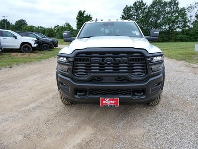 2026 RAM Ram 5500 Chassis Cab RAM 5500 TRADESMAN CHASSIS CREW CAB 4X4 84' CA