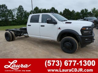 2026 RAM Ram 5500 Chassis Cab RAM 5500 TRADESMAN CHASSIS CREW CAB 4X4 84' CA