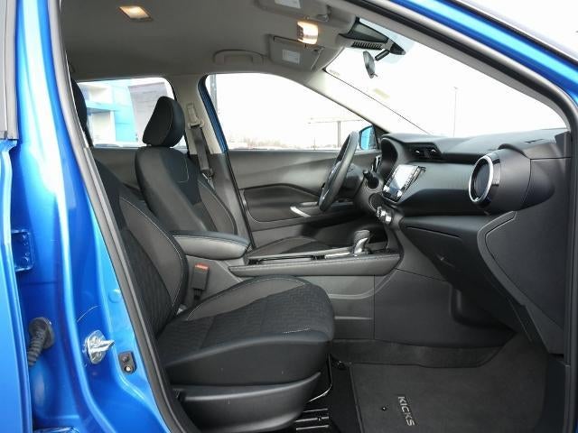 2023 Nissan Kicks SV Xtronic CVT