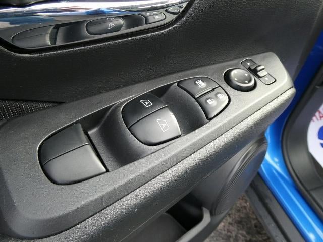 2023 Nissan Kicks SV Xtronic CVT