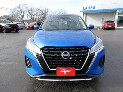 2023 Nissan Kicks SV Xtronic CVT