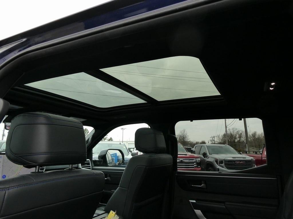 2022 Toyota Tundra Hybrid Platinum