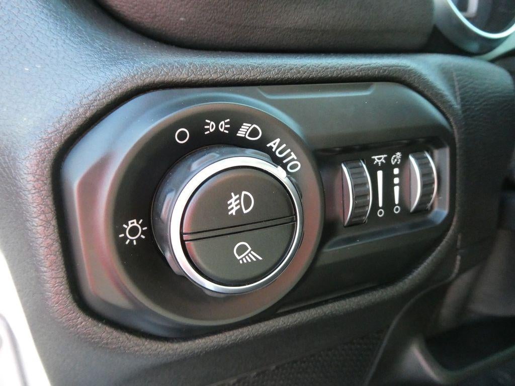 2021 Jeep Gladiator Overland 4x4