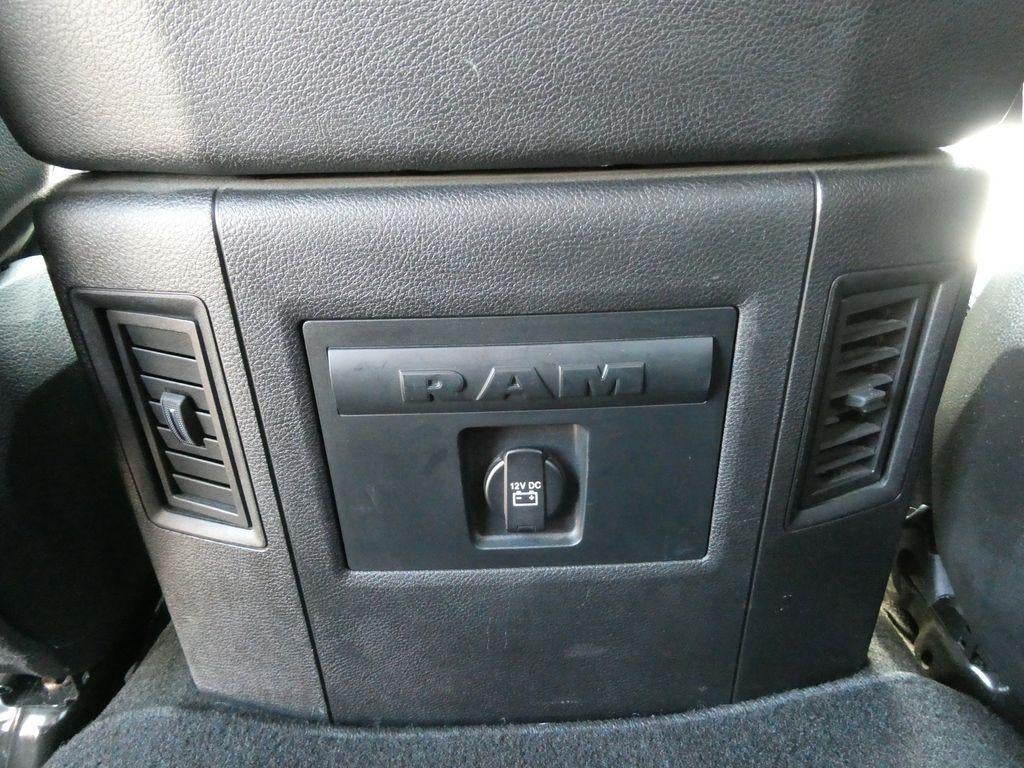 2017 RAM 1500 Sport Crew Cab 4x4 5'7" Box