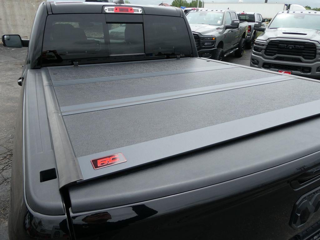 2021 RAM 1500 Big Horn Crew Cab 4x4 5'7" Box