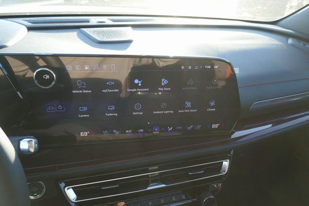 2026 Chevrolet Traverse Base