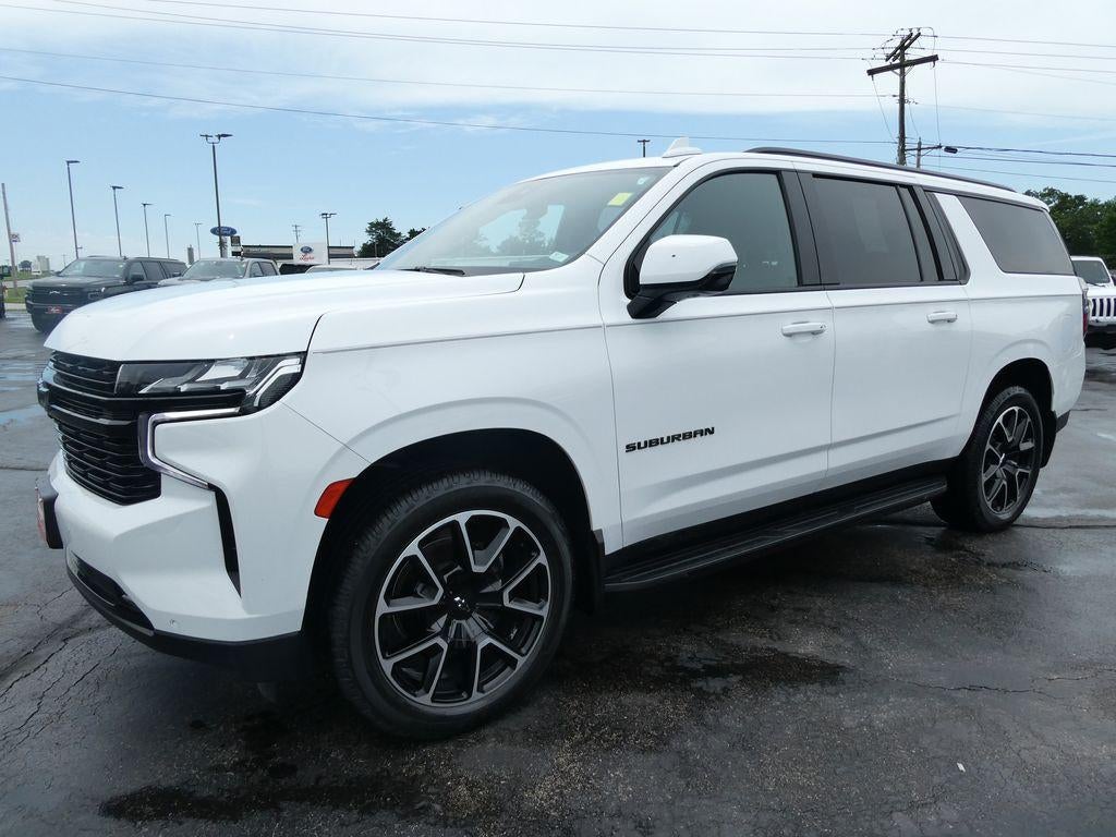 2023 Chevrolet Suburban RST