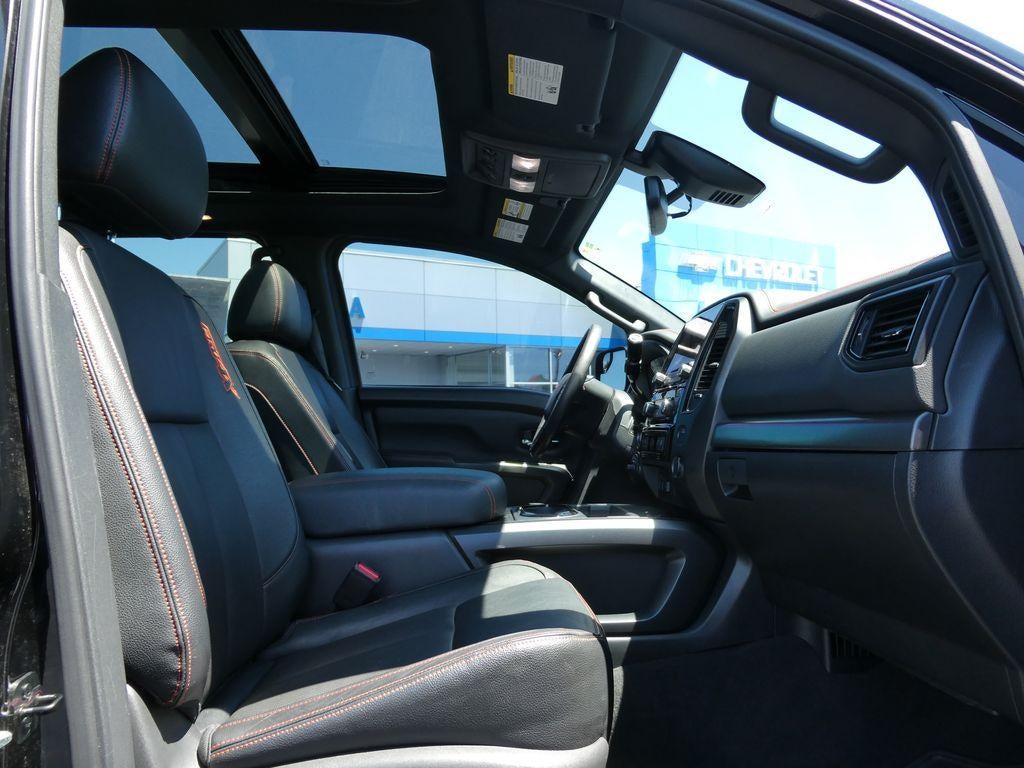 2021 Nissan TITAN Crew Cab PRO-4X 4x4