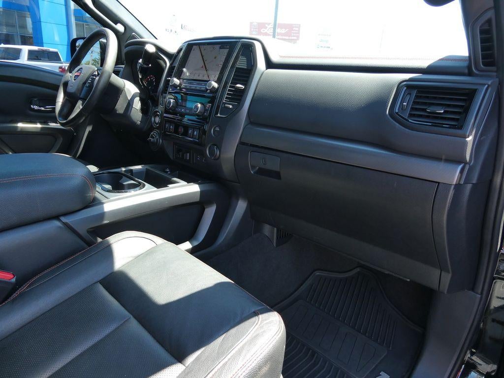 2021 Nissan TITAN Crew Cab PRO-4X 4x4