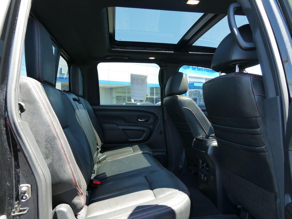 2021 Nissan TITAN Crew Cab PRO-4X 4x4