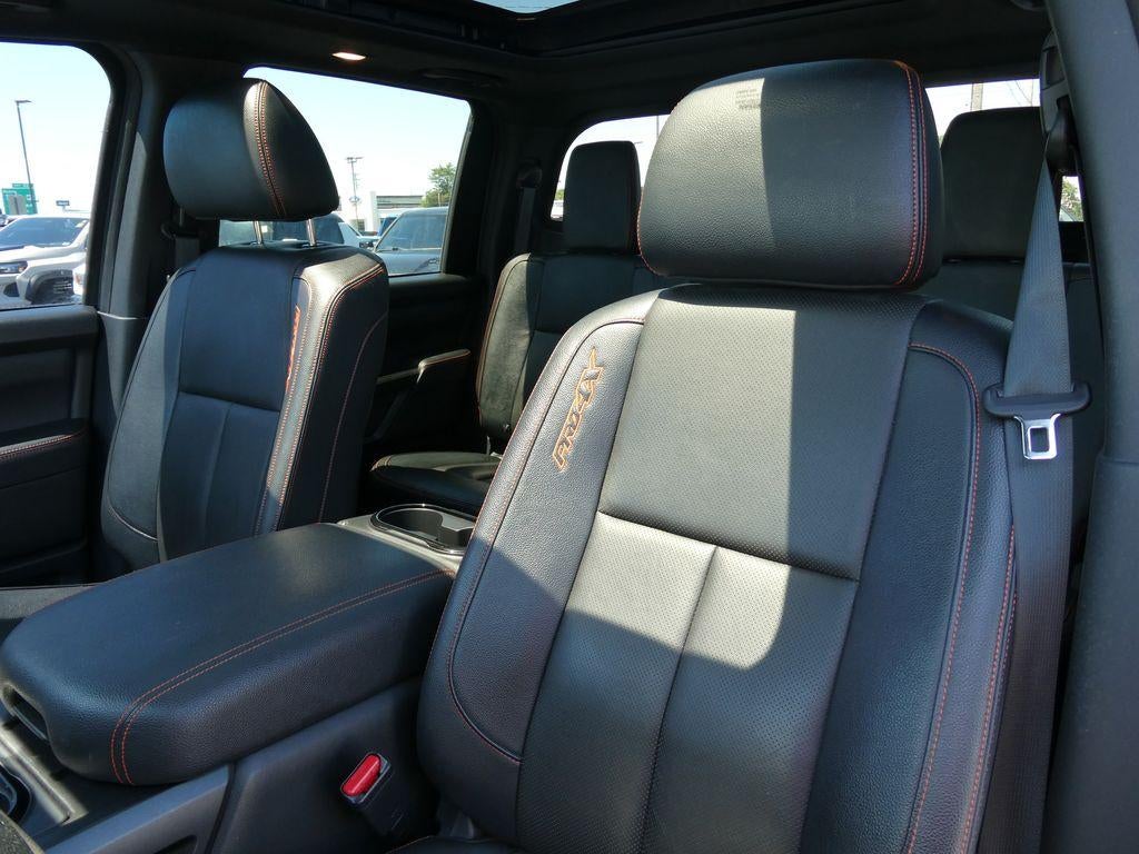 2021 Nissan TITAN Crew Cab PRO-4X 4x4