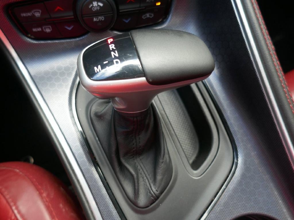 2016 Dodge Challenger SXT Plus