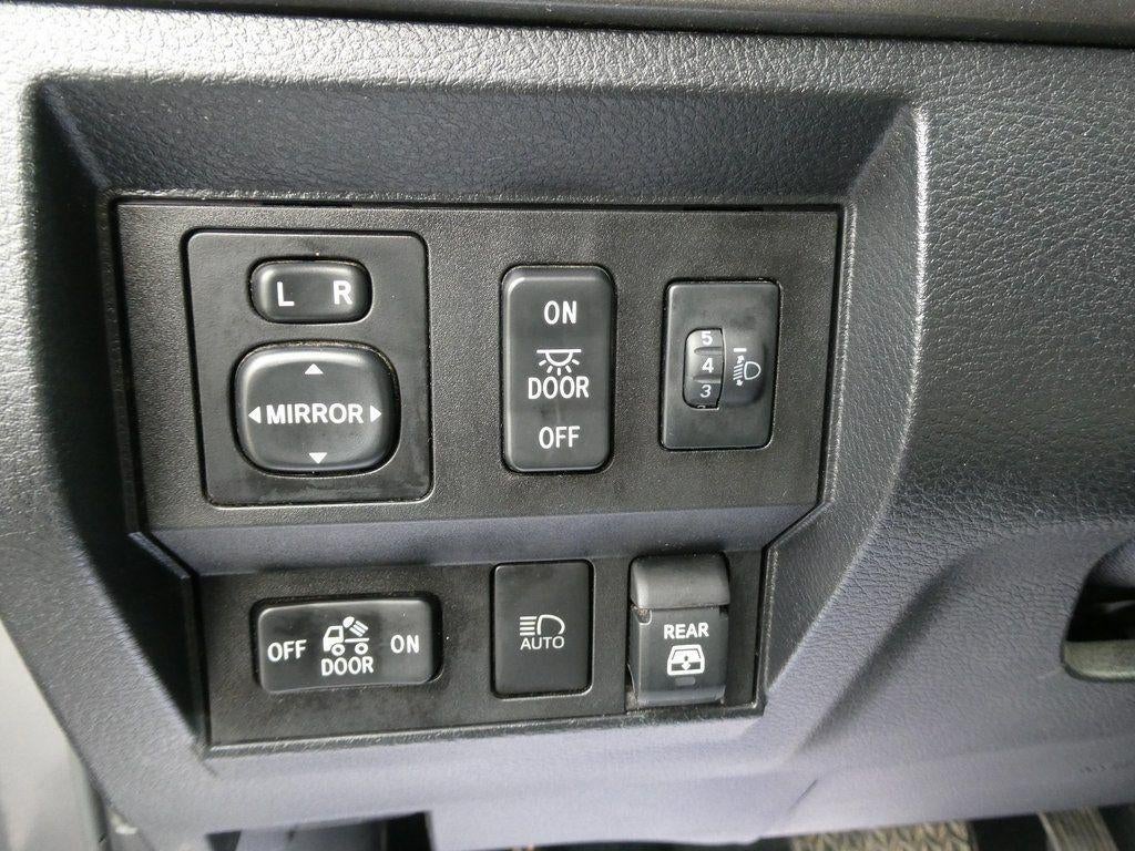 2019 Toyota Tundra SR5 5.7L V8