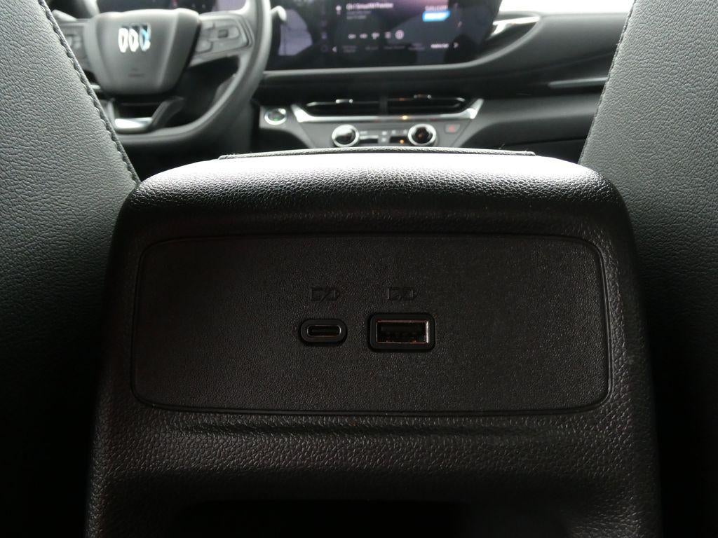 2025 Buick Envista Base