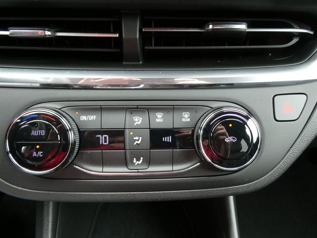 2025 Buick Envista Base