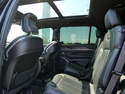 2022 Jeep Grand Cherokee L Overland 4x4