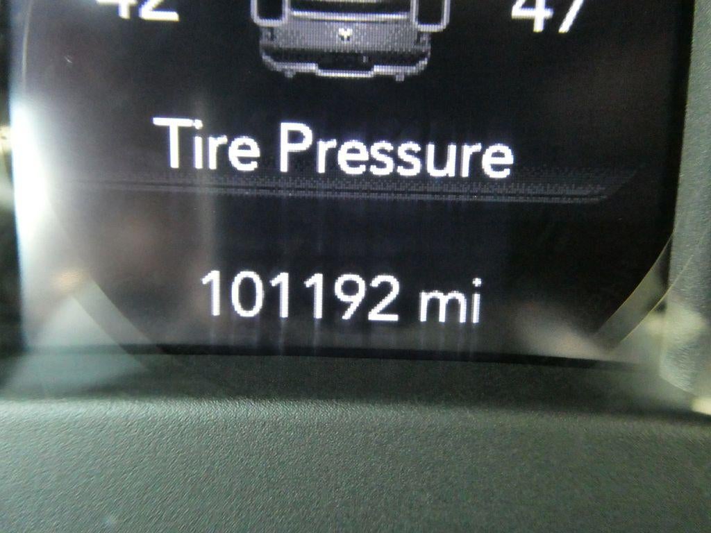 2019 RAM 1500 Tradesman Quad Cab 4x2 6'4" Box